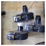 3 B&D BATTERIES, 18V