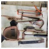 job lot- hammer. pinch bar,etc