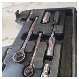 COMPLETE MASTERCRAFT TOOL SET
