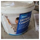 DRYWALL COMPOUND