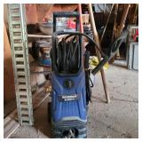 SIMOWIZ 2000 LB PSI PRESSURE WASHER