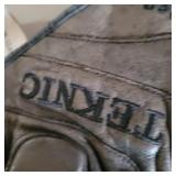 TEKNIC RIDING GLOVES