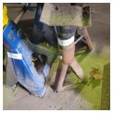 2   X 6 TON AXLE STANDS
