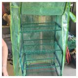 GREEN HOUSE
