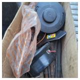 2 BOX HEAD LITE & GAS TRIMMER PIECES