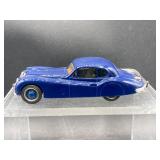 Record 1/43 1956 Jaguar XK140 Die Cast Car