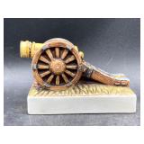Mogen David Revolutionary War Cannon Wine Decanter