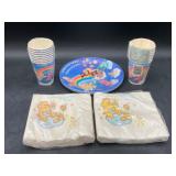 Vintage Care Bears Party Supplies Set w/...