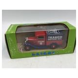 1:43 Scale Eligor Texaco Ford V8 Pick-Up Bache