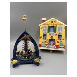 Vtg Christmas Nativity Pyramid & Wall Hanging