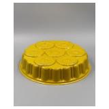 Vtg Yellow Metal Pineapple Upside Down Cake Pan