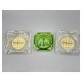 2 Holiday Inn & 1 Green Souvenir Space Needle