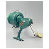 Vtg Penn Spinfisher 710 Spinning Reel