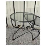 Round Glass Top Table 2ft diameter, 25in Tall