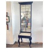 Decorative Plant Stand Made To Look Like a Throne