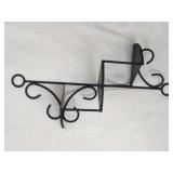 Metal 3 Tier Spiral Wall Shelf 22'