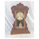 New Heaven Clock Company Mantel Clock