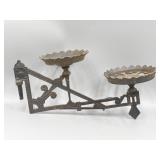 Cast Iron Swing Arm Victorian Street Lamp Holder.