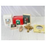 Christmas Ornaments: Silvestri Swan, Hallmark