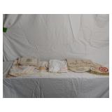 VTG Embroidered Linens
