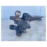 Reese Heavy Duty Towing Hitch.