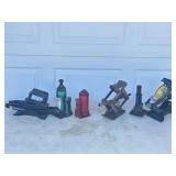 Scissor Jacks and Bottle Jacks.