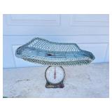 Vintage Pediatrician Wicker baby Scale