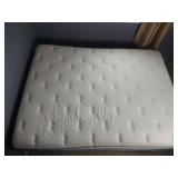 Kingsdown Queen Size Pillow Top Mattress Box
