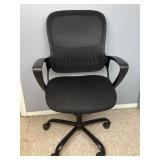 Swivel Desk Chair w/ Adjustable Height