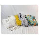5 Throw Blankets