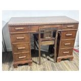 Traditional Double Pedestal Desk.