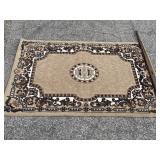 Persian Style Area Rug, 4x5Foot.