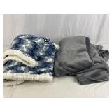2 Blankets