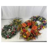 4 Seasonal Wreaths