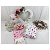 Valentines Day Decorations, Cups, & Tablecloth