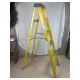 Keller 6ï¿½ Fiberglass Step Ladder Type 1