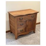 Antique Oak Dresser. 19In D, 31In W, 28In T.
