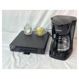 Black & Decker Coffee Machine, & Sugar & Packets