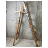 6ï¿½ Wooden Step Ladder