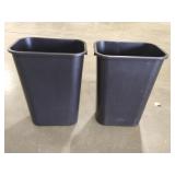 2 Rubbermaid 41 Quart Trash Cans