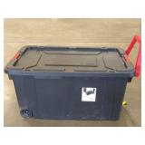 Sterilite Industrial 40 Gallon Rolling Tote