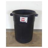 Rubbermaid 32 Gallon Outdoor Trash Can