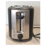 Amazon Basics 2 Slice Toaster