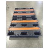 2 Plastic Pallets