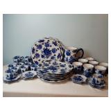 Vintage Cracker Barrel Flow Blue Dish Set