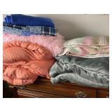 Comforter & Blankets