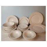 28 pcs. Mikasa English Countryside Dinnerware