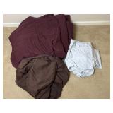 Comforter, Sheets, Pillow Cases, & Extra Fitted
