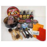 Vintage Shoe Care Kit Collection