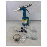 Central Pneumatic Air Hydraulic Riveter